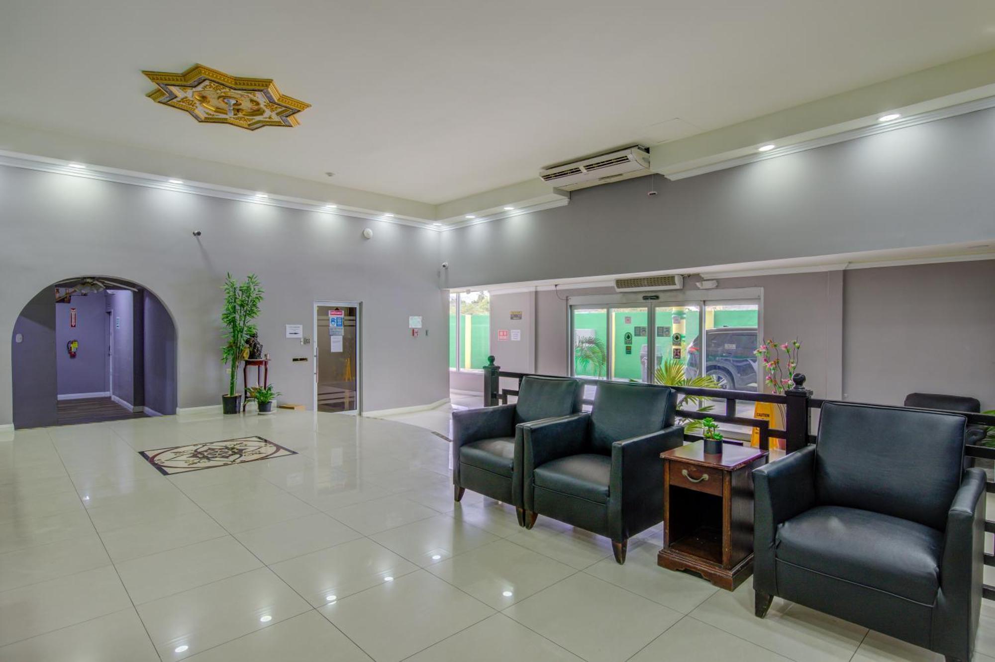 Airport Suites Hotel Piarco Exterior photo
