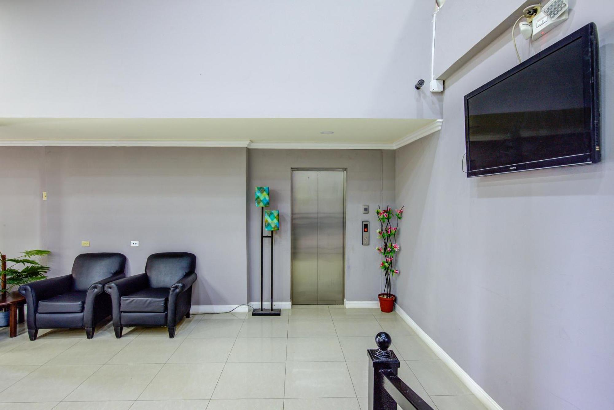 Airport Suites Hotel Piarco Exterior photo