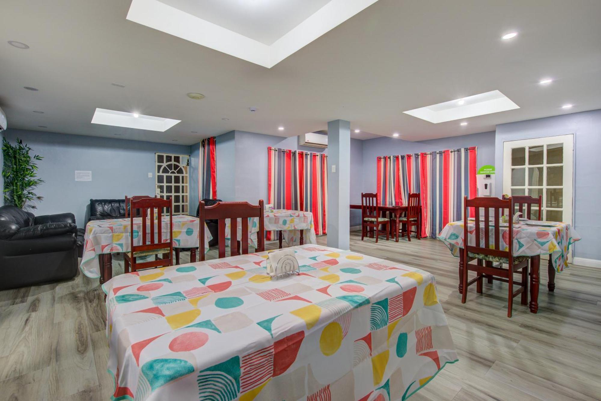 Airport Suites Hotel Piarco Exterior photo